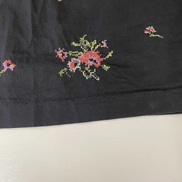 Venezia Jeans Brand Embroidered Mini Skirt - Size 20 - Picture 2 of 7